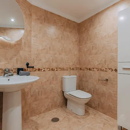 Sea View Gem In Apartamento