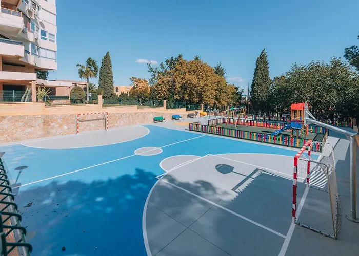 Sea View Gem In Апартаменты Торремолинос